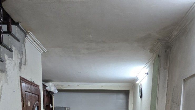 CHO THUÊ NHÀ RIÊNG NGÕ 2 NHÂN CHÍNH  LÀM CHDV,  5 TẦNG, 5 NGỦ, 43M2, 15 TRIỆU